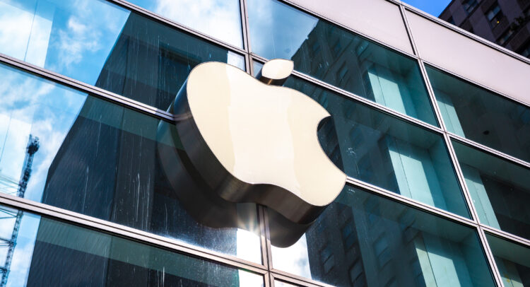 The Unexpected Problem For Apple’s (NASDAQ:AAPL) Vision Pro