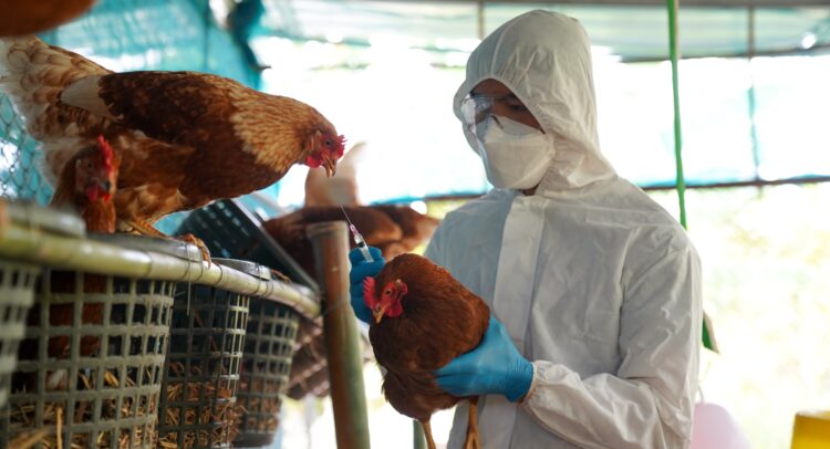 Trump Team May Block Moderna’s (MRNA) Bird Flu Vaccine Funding