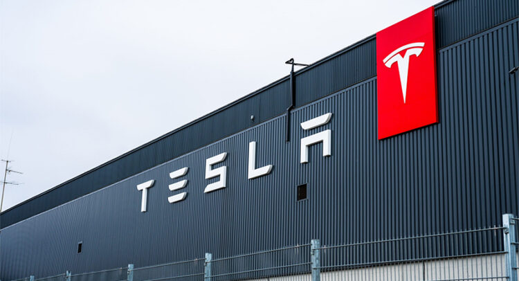 Goldman Sachs Weighs In on Tesla Stock as the Sell-Off Gains Speed