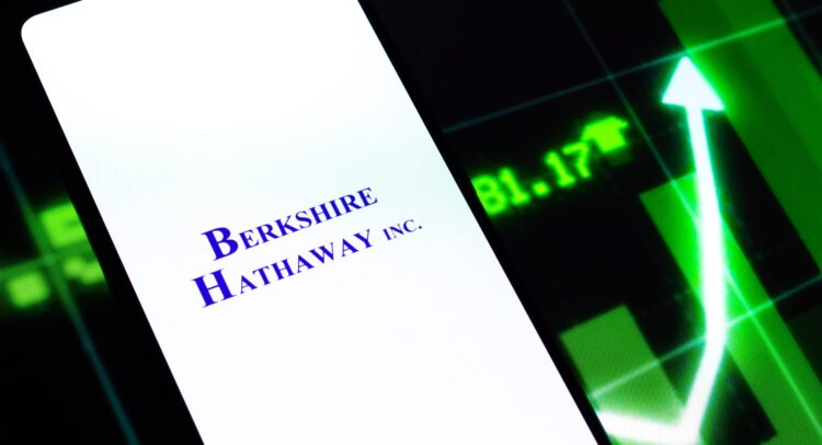 Berkshire Hathaway (BRK.B) Stock Hits All-Time High amid Market Selloff