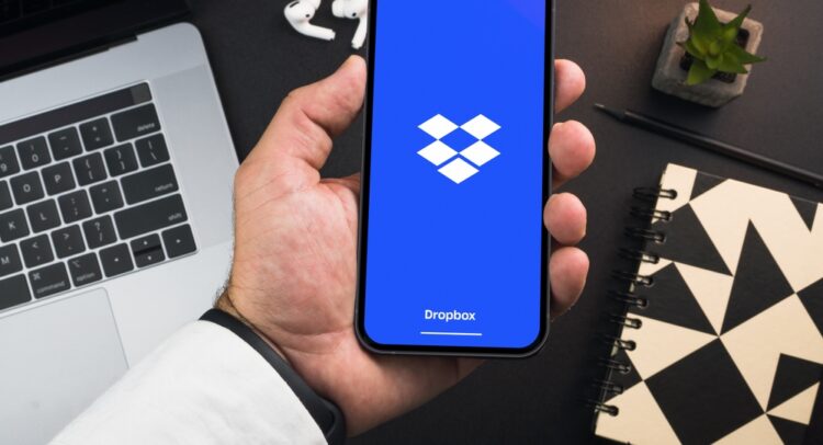 Houston We Have a Problem! Dropbox Stock (DBX) Slips as Hedge Fund Moves to Curb Chief’s Control