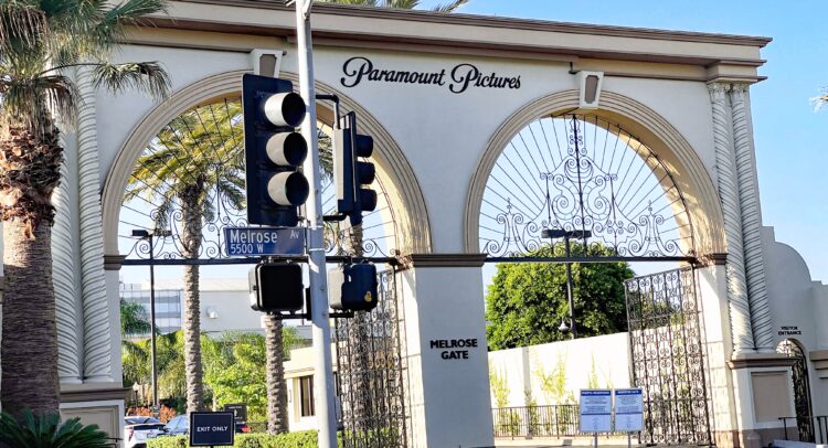 No Slot for Jeff Zucker at Paramount (NASDAQ:PARA)