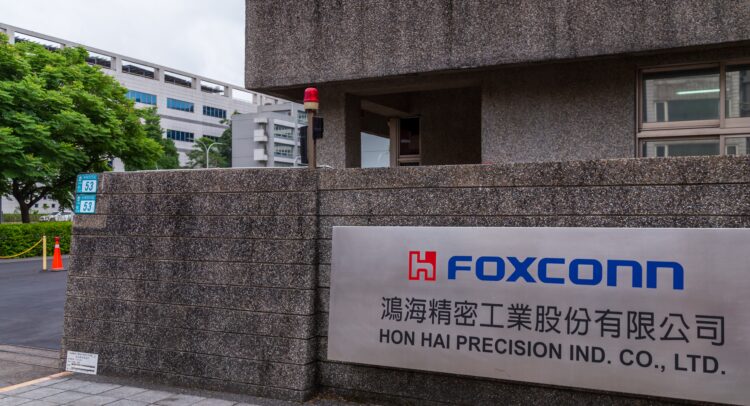 Foxconn (HNHPF) Unveils Nvidia-Trained FoxBrain LLM