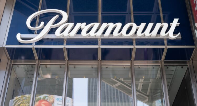 ‘Prepared to Make a Deal’: Paramount Stock (NASDAQ:PARA) Slips as Trump Settlement Takes Shape