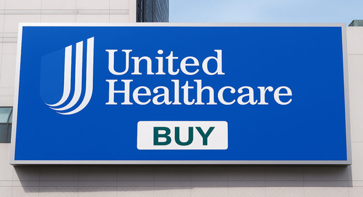 Insiders Bang the Drum on UnitedHealth Stock; Top Analyst Says ‘Buy’