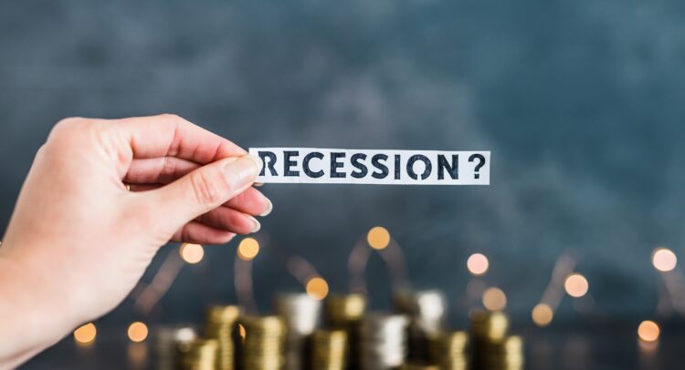 ‘Early Stages of a Recession’: Canada Hits the Skids as iShares S&P / TSX 60 Index ETF Stock (TSE:XIU) Slips