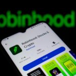 M&A News: Robinhood Stock (HOOD) Jumps on WonderFi Crypto Expansion