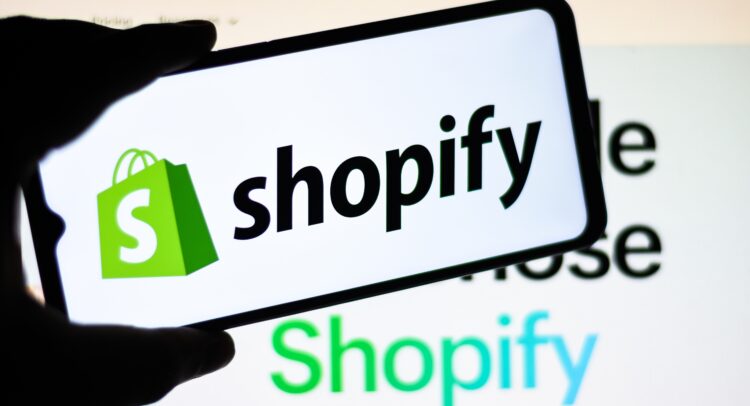 Time to Buy Shopify Stock (TSE:SHOP), Say Analysts.
