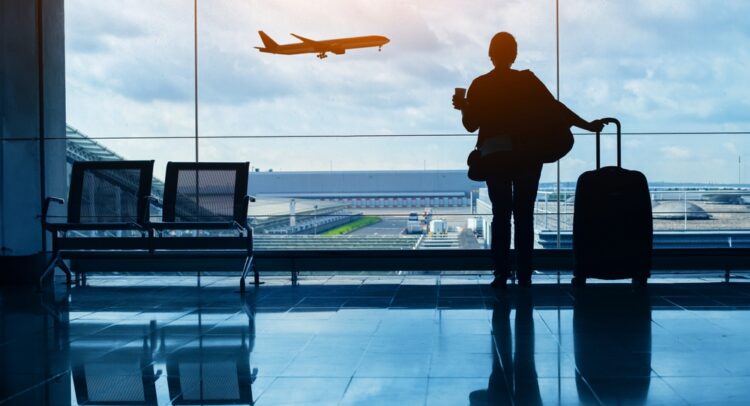BKNG, MAR, or DAL: Which Travel Stock Is the Most Attractive Pick?
