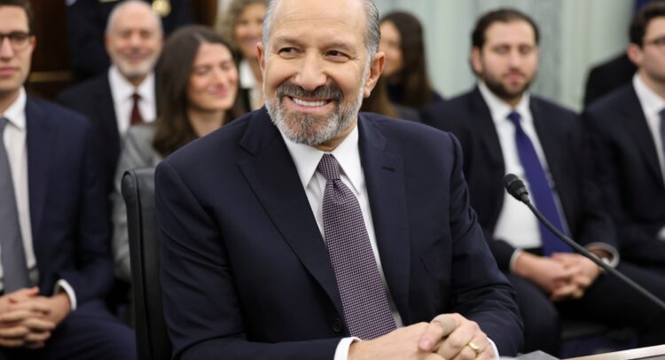 Lutnick Sells $278 Million of Stock, Transfers Investment Bank Ownership to Children