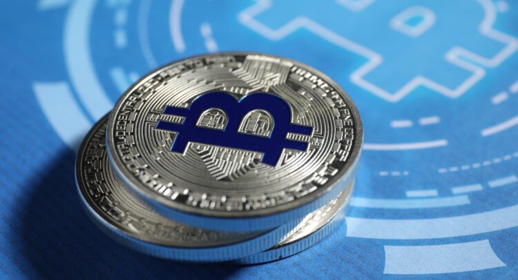 Bitcoin Stalls Near $110K as JPMorgan and Saylor Load Up