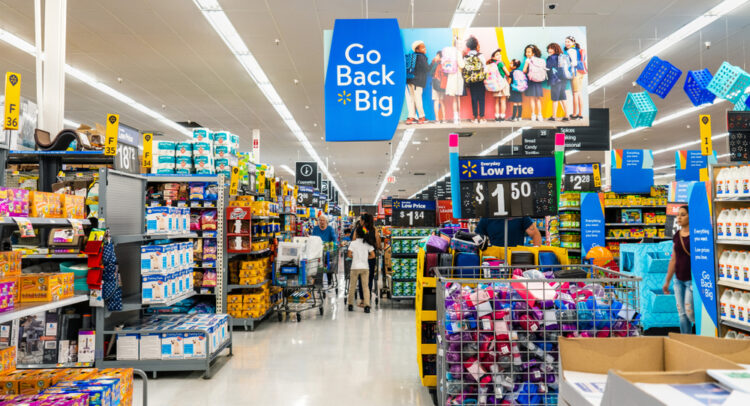 Walmart Stock (WMT) Flattens Despite Customer Data Boosting Price Appeal, Says Analyst
