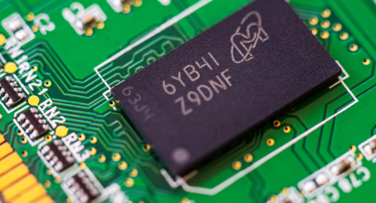 Why Top Analysts Are Bullish on Micron Stock (MU) Ahead of Q3 Earnings