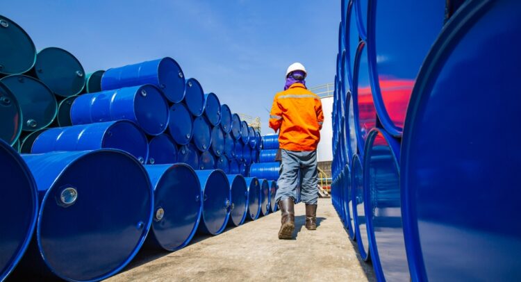 U.S. Oil Inventories Plunge amid Israel-Iran Conflict, Upcoming Summer Demand
