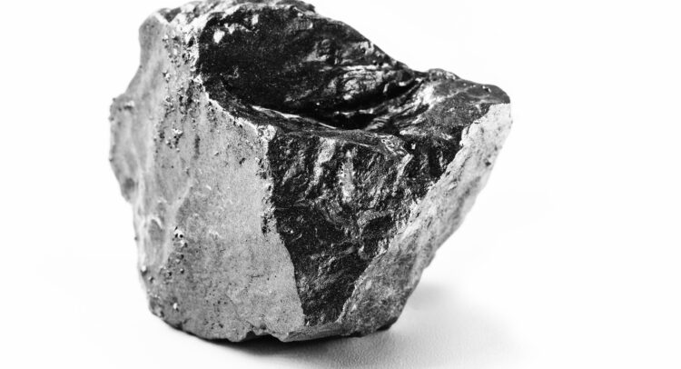 SBSW, BRVO, ELR: Platinum Posts Biggest Monthly Gain in 40 Years