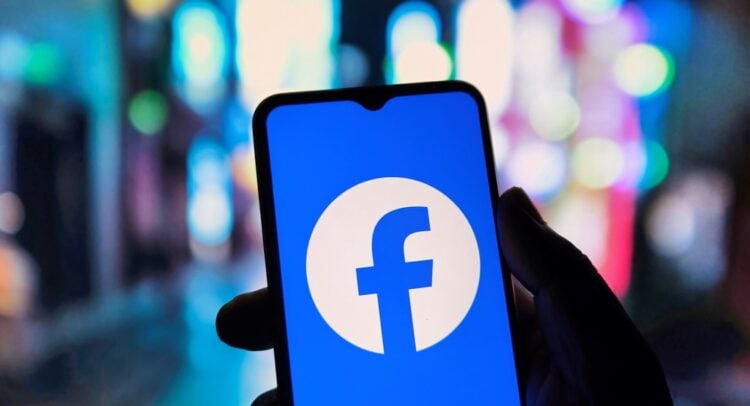 META Stock (META) Slips as Singapore Orders a Crackdown on Facebook Impersonation Scams