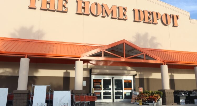 “The Political Allegiance Era”: Home Depot Stock (NYSE:HD) Slips as Some Question Connection of Politics and Business