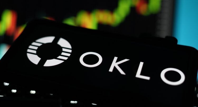 Oklo Stock Slips Despite Nuclear Reactor Progress