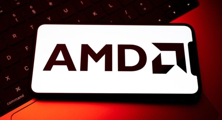 AMD 주식, 최고 애널리스트의 낙관적 전망에도 하락