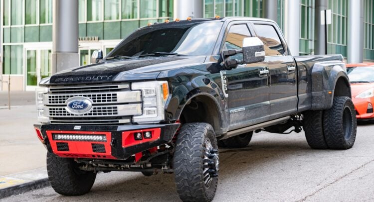 Ford Stock (NYSE:F) Plunges With Delayed Lithium Deal