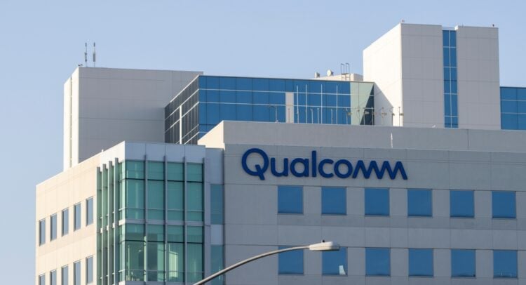 Qualcomm (QCOM) Scores ‘Complete Victory’ over Arm Holdings in Licensing Dispute. Is the Battle Really Over?