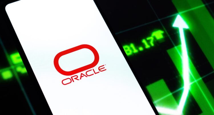 Oracle Stock Is Winning the AI Narrative, But Investors Want Proof, Not Prophecy