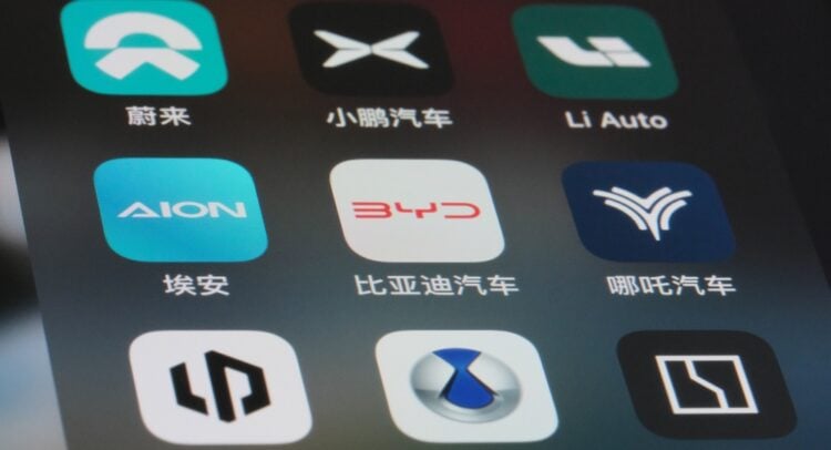 TSLA, NIO, BYD: Chinese EV Stocks Fall as Tesla Posts Record Q3 Deliveries