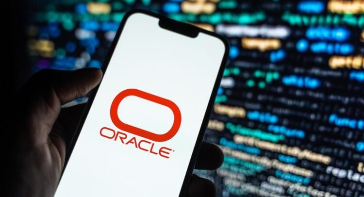 Oracle (ORCL) Will Outperform AWS and Azure, Says KeyBanc