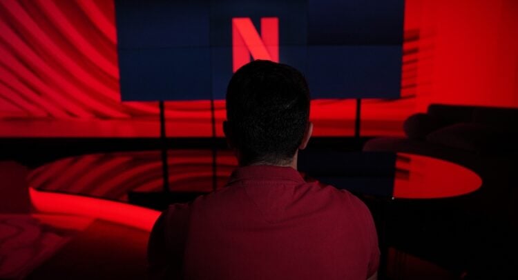 Quarterly Earnings Dip Galvanizes Netflix Stock (NFLX) Bulls