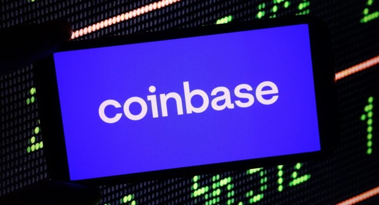 Coinbase Stock Wins Back Wall Street as H.C. Wainwright Flips to Buy with New Forecast