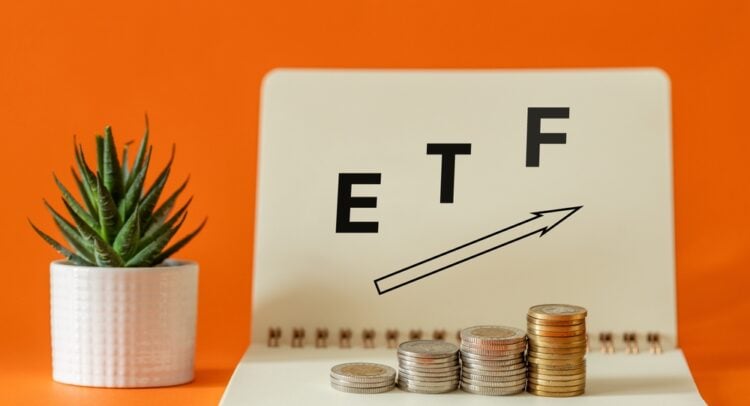 SMH ETF News: Fast Daily Recap – 10/28/25