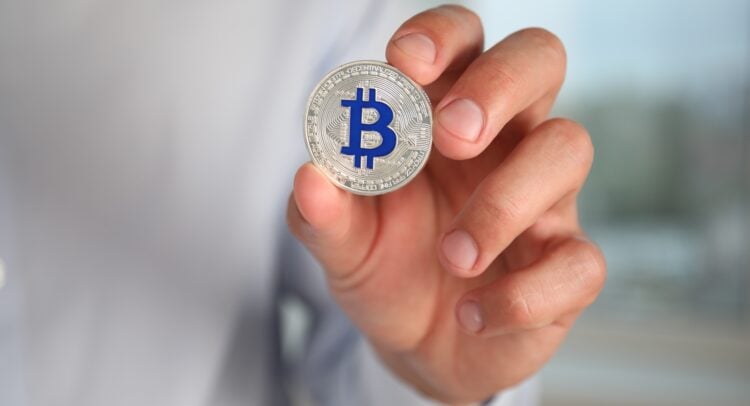 Bitcoin May Still Hit $200K by Year-End, Says Standard Chartered’s Geoff Kendrick