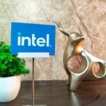 A New Client for 18A? Intel Stock (NASDAQ:INTC) Ticks Up