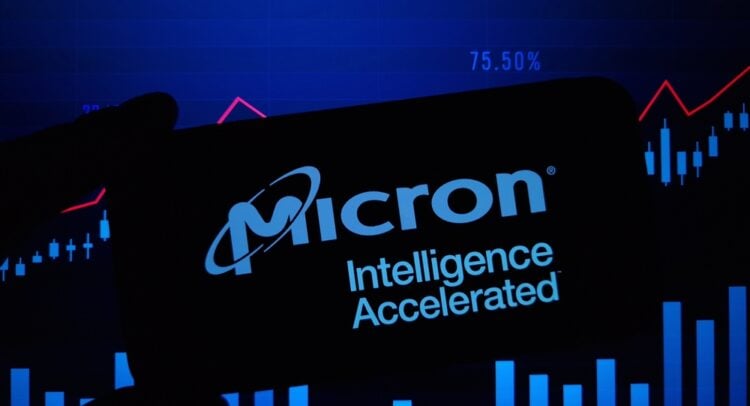 ‘More Gains Ahead,’ Says Top Analyst on Micron (MU) Stock