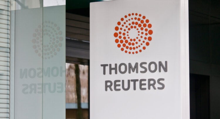 톰슨 로이터스, 강력한 실적 발표하며 10억 달러 규모 자사주 매입 계획 공개