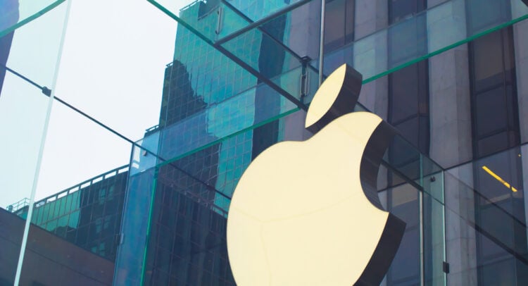 Apple (AAPL) Eyes Budget Laptop Market with First Low-Cost Mac