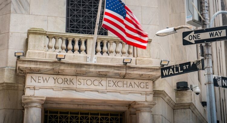 주식시장 뉴스 리뷰... SPY, QQQ 하원 셧다운 표결 앞두고 10월 경제 데이터 손실 우려에 후퇴