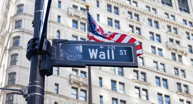 연준 관계자들이 12월 금리 인하에 의구심 표명하며 주식시장 뉴스 리뷰... 에스피와이, 큐큐큐