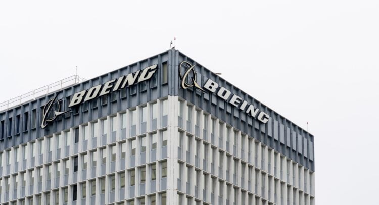 Dan Niles Loves Boeing Stock (NYSE:BA) in 2026; Current Investors Less Certain
