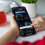 Roblox Stock (RBLX) Falls as Tennessee Joins a Lawsuit Spree