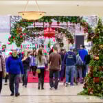 AMZN, WMT, TGT: Extended Return Window Puts $44B Holiday Windfall in Jeopardy