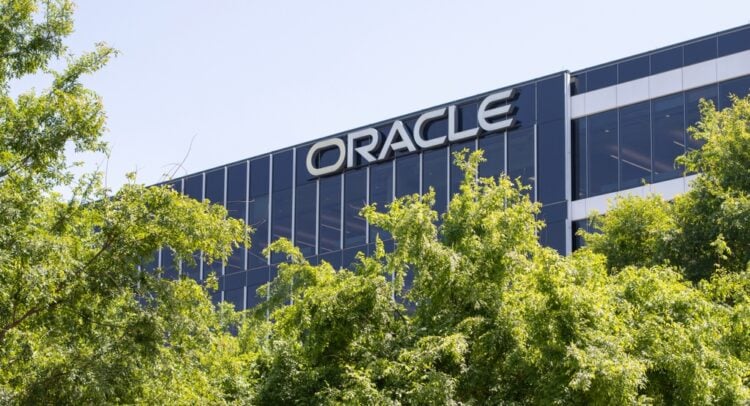 투자자, 오라클 주식에 대해 