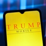전화기 약속에서 매도 신호로... 트럼프 모바일 지연이 DJT 주가 압박