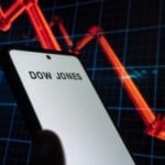 Dow Jones Today: DJIA Slides on Tech Weakness as Final Week of 2025 Kicks Off
