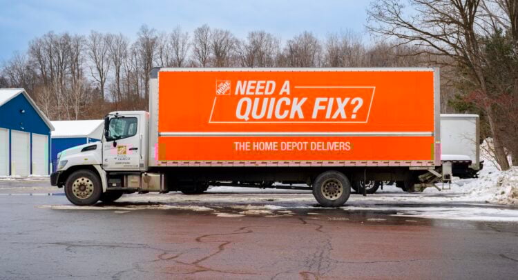 홈디포 주가 상승... 새로운 주택 계획 발표