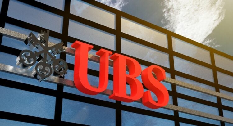 UBS, 에르모티 CEO 2027년 퇴임 시사하며 후임 준비 착수