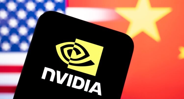 엔비디아 주가, 중국의 H200 칩 구매 특수 상황 제한 조치에도 소폭 변동