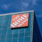 “Scale as a Strategy”: Home Depot Stock (NYSE:HD) Slips as the Pro Market Looks to Step Up