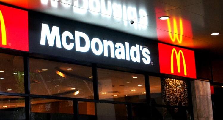McDonald’s Is About to Report Q1 Earnings. Options Traders Expect a 3.5% Move in MCD Stock